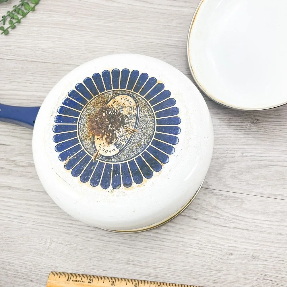 Heritage Mint, Blue Willow, Enamelware Cookware -Covered Sauce Pan‎